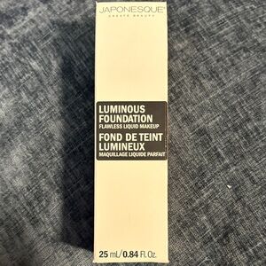 Japonesque Luminous Foundation - Cream